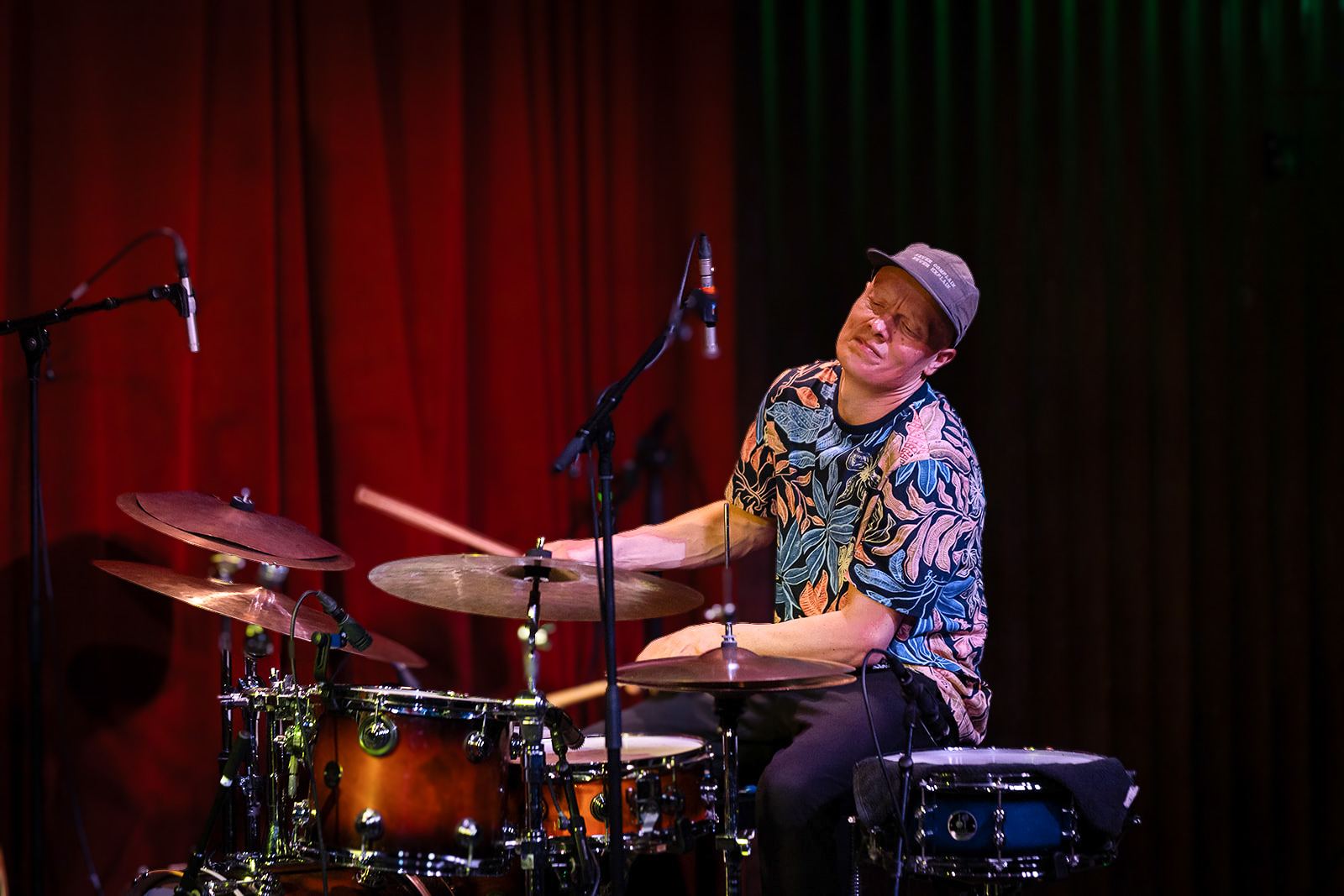 Olavi Louhivuori drumming in colour